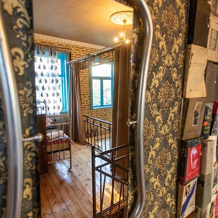 Book Hotel Kutaisi Exteriör bild